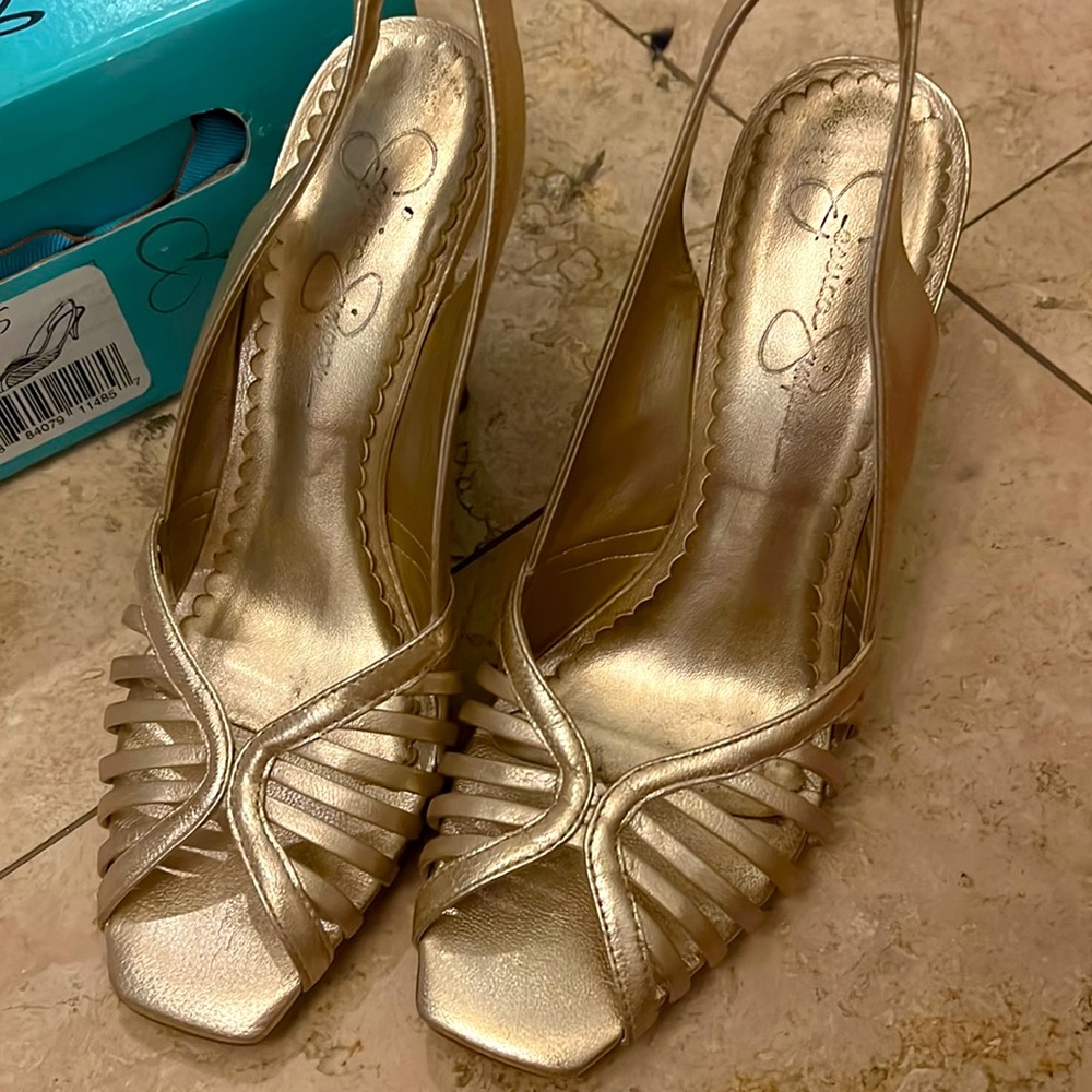 Jessica Simpson Gold Tone Heels size 6